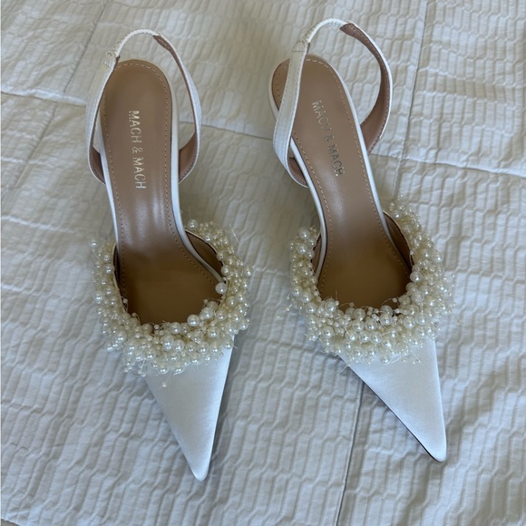 Mach & Mach Floating Pearl Heels - Picture 3 of 8